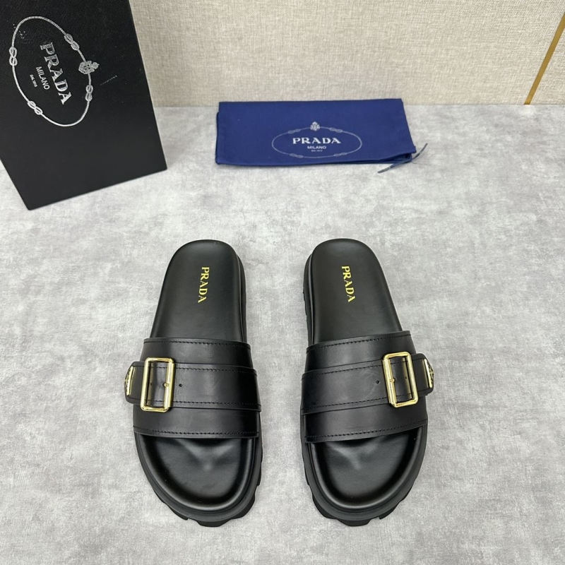 Pra*a slippers